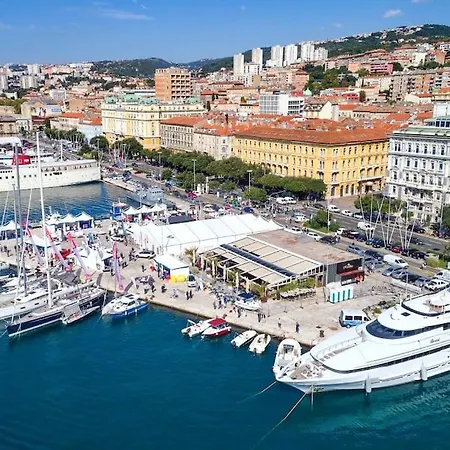 Maslina Trsat With Free Private Parking Apartment Rijeka Exterior photo